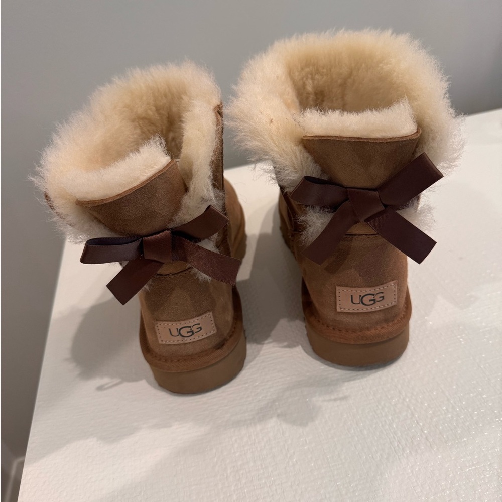 UGG Brown Boots with Bow Accent
